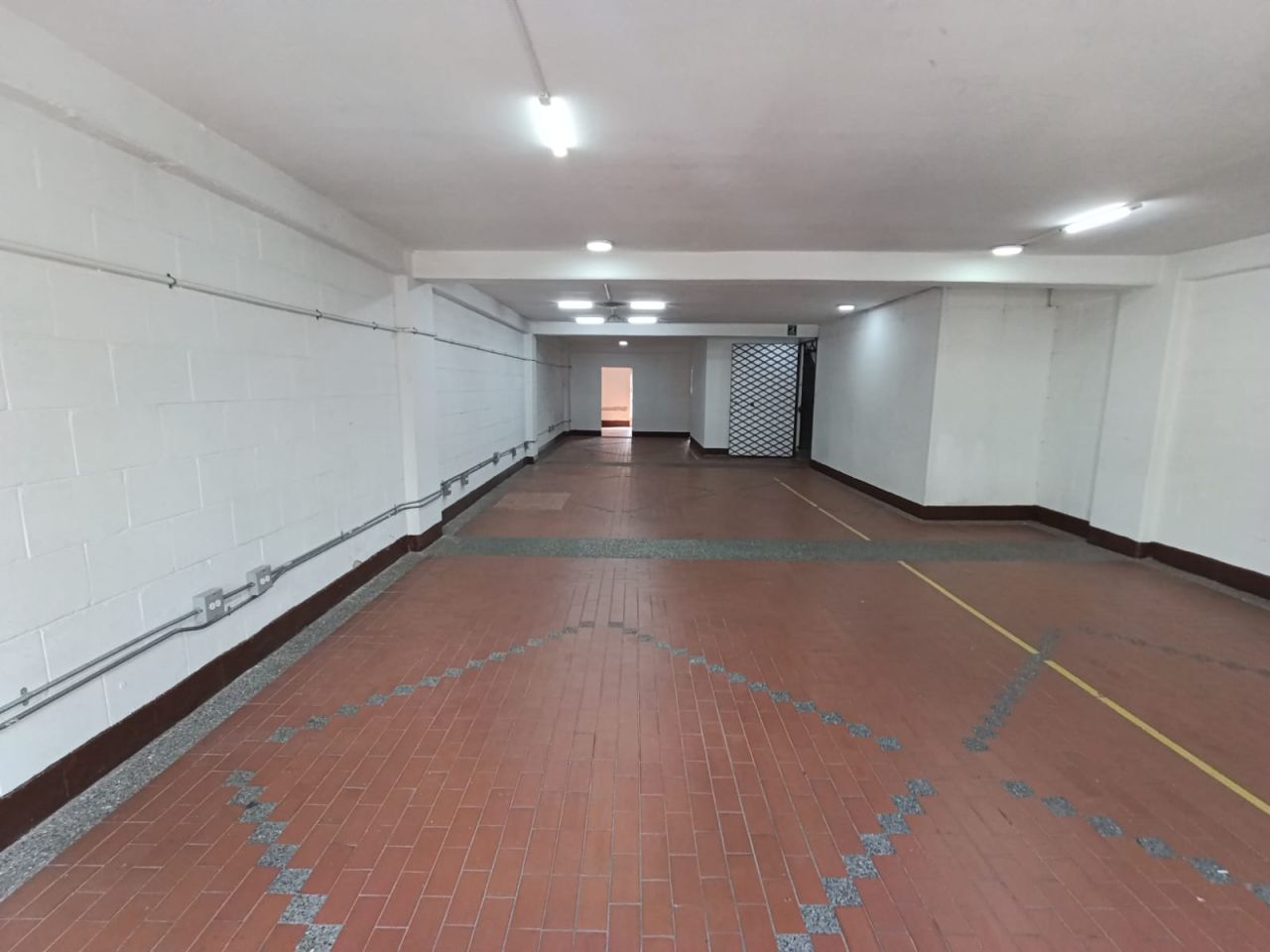 Bodega en arriendo Antioquia Medellín Cristo Rey 160 m2 Habitaciones 0 Baños 2 Garajes 0 Precio $5900000