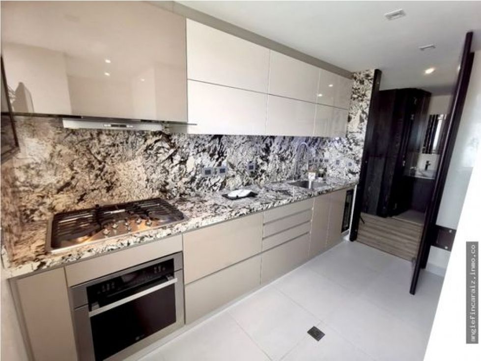 Apartamento en arriendo o venta Cundinamarca Bogotá Bogotá 137 m2 Habitaciones 1 Baños 2 Garajes 3 Precio venta $1300000000 Precio arriendo $10000000