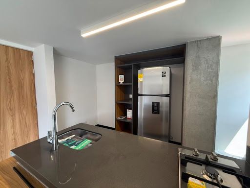 Apartaestudio en arriendo Antioquia Medellín Boston 38 m2 Habitaciones 1 Baños 1 Garajes 0 Precio $2500000