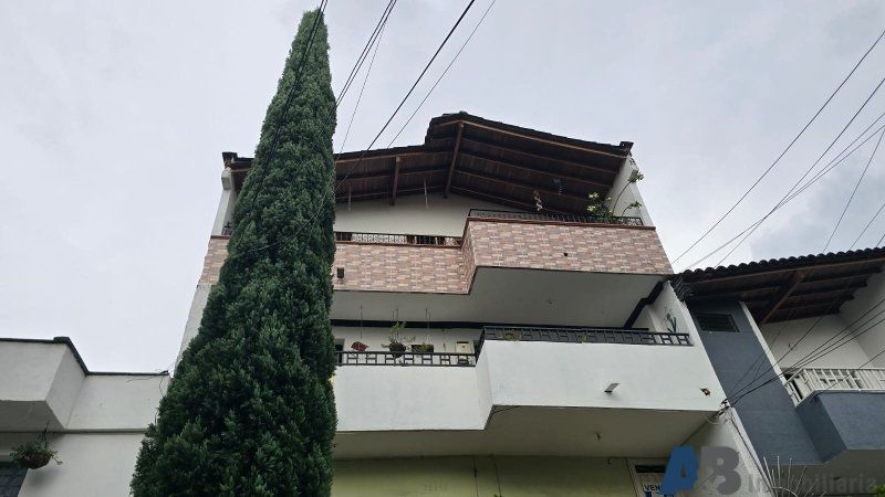 Apartamento en venta Antioquia Envigado Los Naranjos 150 m2 Habitaciones 4 Baños 3 Garajes 0 Precio $550000000