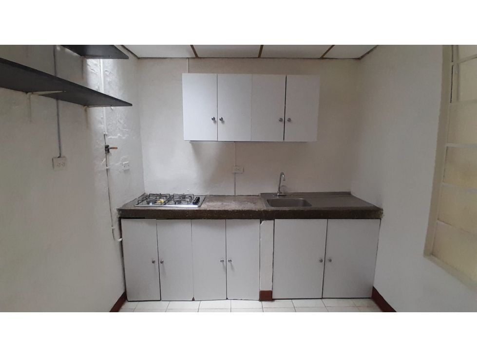 Apartamento en arriendo Antioquia Medellín Campo Valdes No 2 40 m2 Habitaciones 2 Baños 1 Garajes 0 Precio $1500000