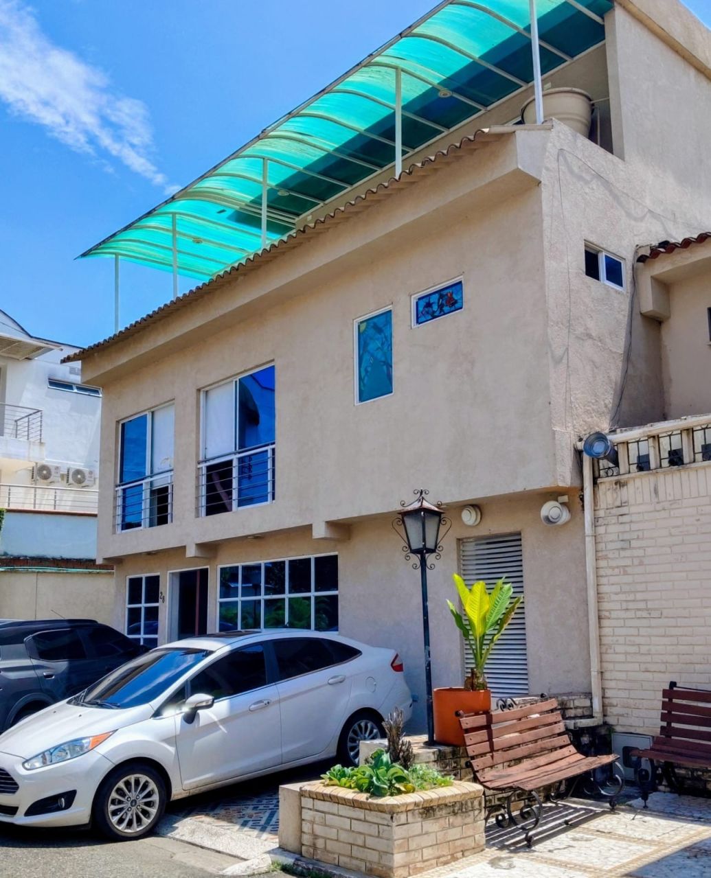 Casa en venta Valle Del Cauca Cali Bosques Del Limonar 360 m2 Habitaciones 6 Baños 5 Garajes 5 Precio $980000000
