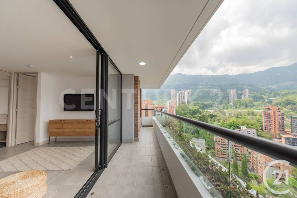 Apartamento en arriendo Antioquia Medellín El Castillo 72 m2 Habitaciones 1 Baños 2 Garajes 1 Precio $6600001