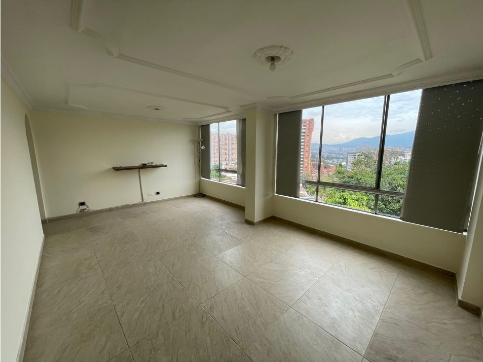 Apartamento en arriendo Antioquia Medellín Asomadera No 1 80 m2 Habitaciones 3 Baños 3 Garajes 1 Precio $3050000