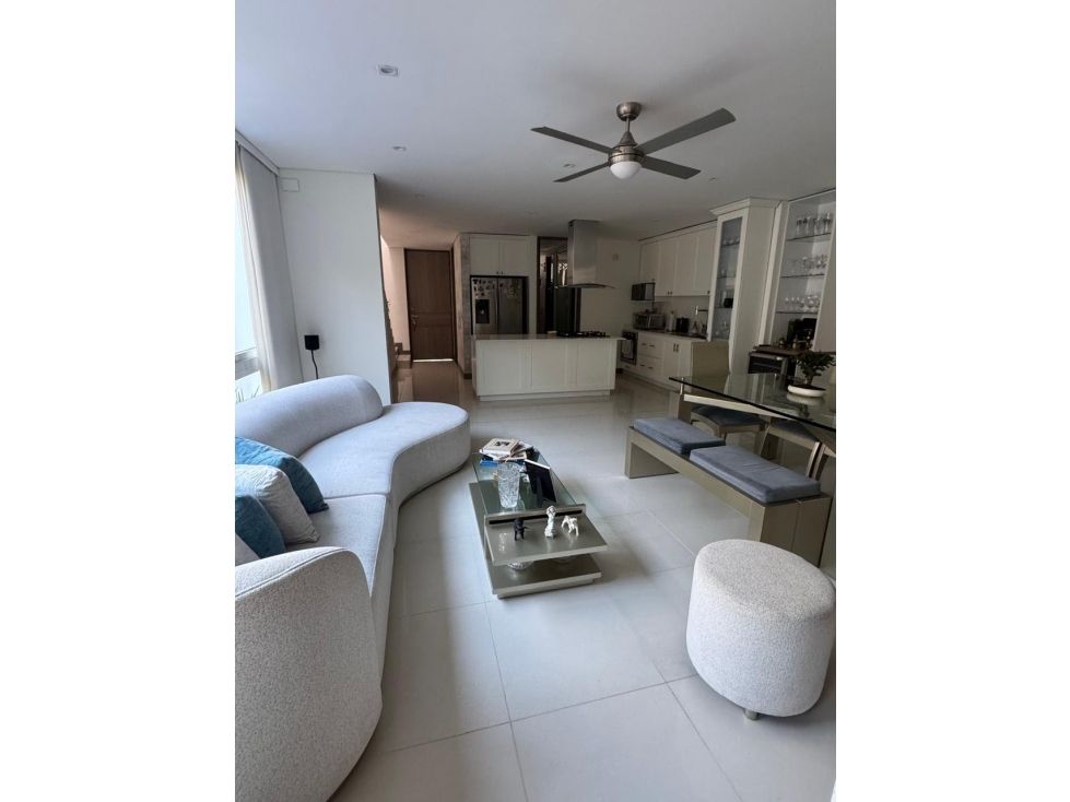 Casa en venta Valle Del Cauca Cali Parcelaciones Pance 221 m2 Habitaciones 3 Baños 4 Garajes 2 Precio $1550000000