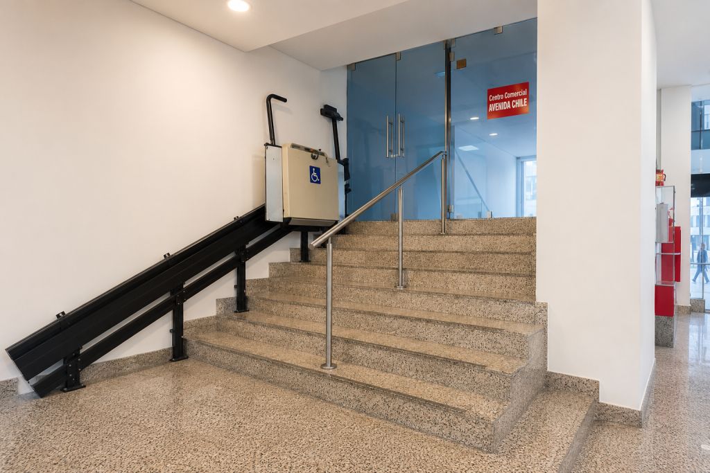 Local en arriendo Cundinamarca Bogotá La Porciuncula 130 m2 Habitaciones 0 Baños 0 Garajes 0 Precio $16000000
