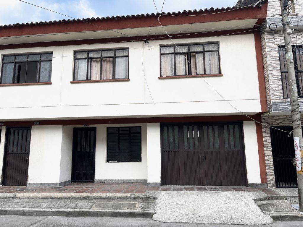 Apartamento en arriendo Valle Del Cauca Palmira El Trébol 100 m2 Habitaciones 3 Baños 3 Garajes 1 Precio $950000