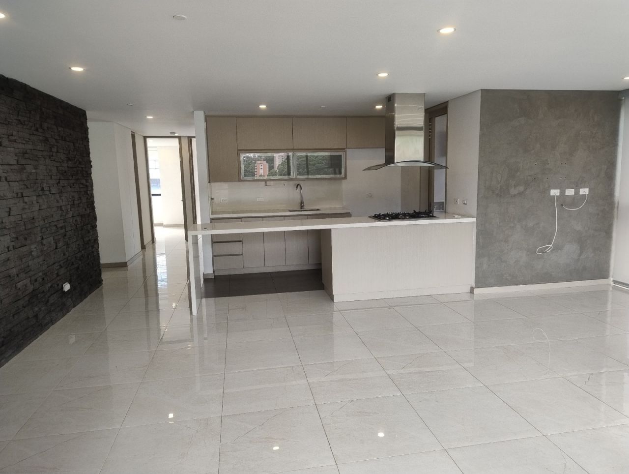 Apartamento en arriendo Antioquia Medellín Colombia 160 m2 Habitaciones 3 Baños 3 Garajes 2 Precio $8960000