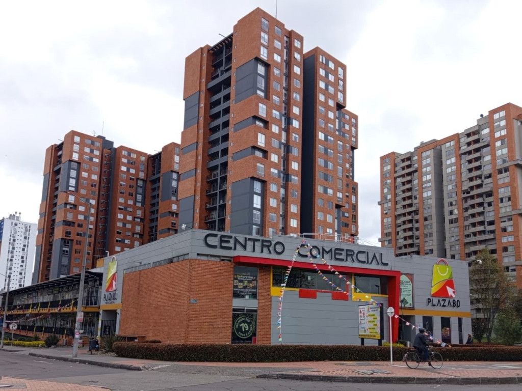 Local en venta Cundinamarca Bogotá Santa Rosa 46 m2 Habitaciones 0 Baños 0 Garajes 0 Precio $315000000