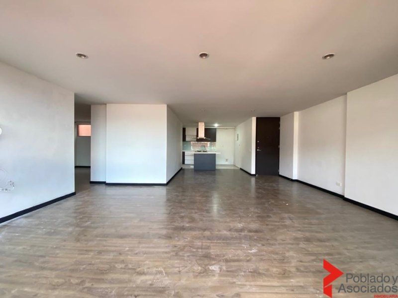 Apartamento en arriendo Antioquia Envigado Loma De Las Brujas 150 m2 Habitaciones 3 Baños 4 Garajes 1 Precio $6400000