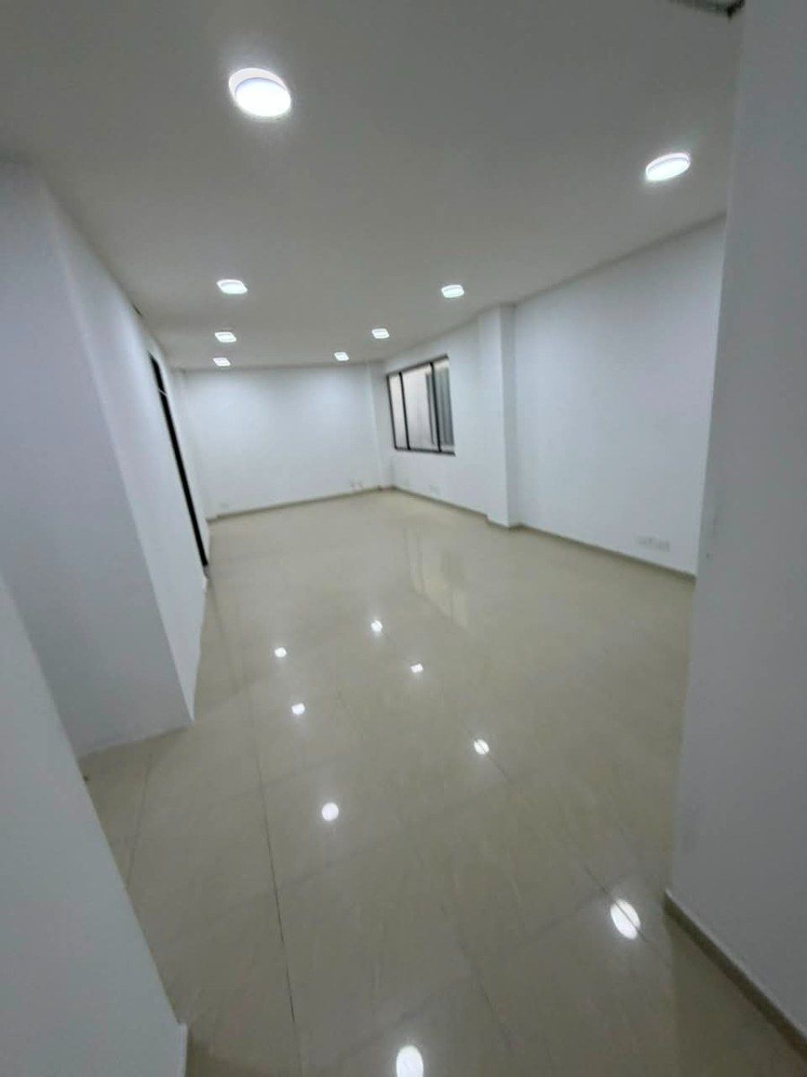 Oficina en arriendo Bolívar Cartagena El Bosque 150 m2 Habitaciones 0 Baños 1 Garajes 1 Precio $1900000