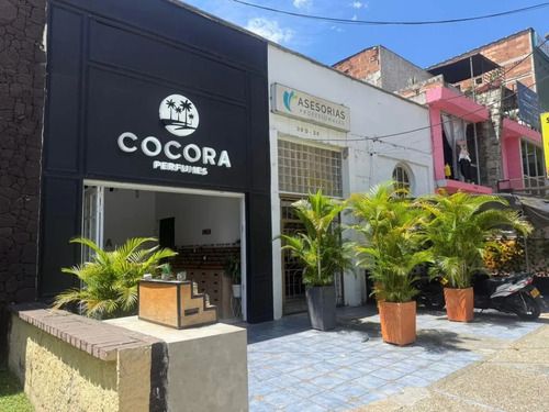 Local en arriendo Antioquia Medellín Florida Nueva 352 m2 Habitaciones 0 Baños 2 Garajes 0 Precio $16500000