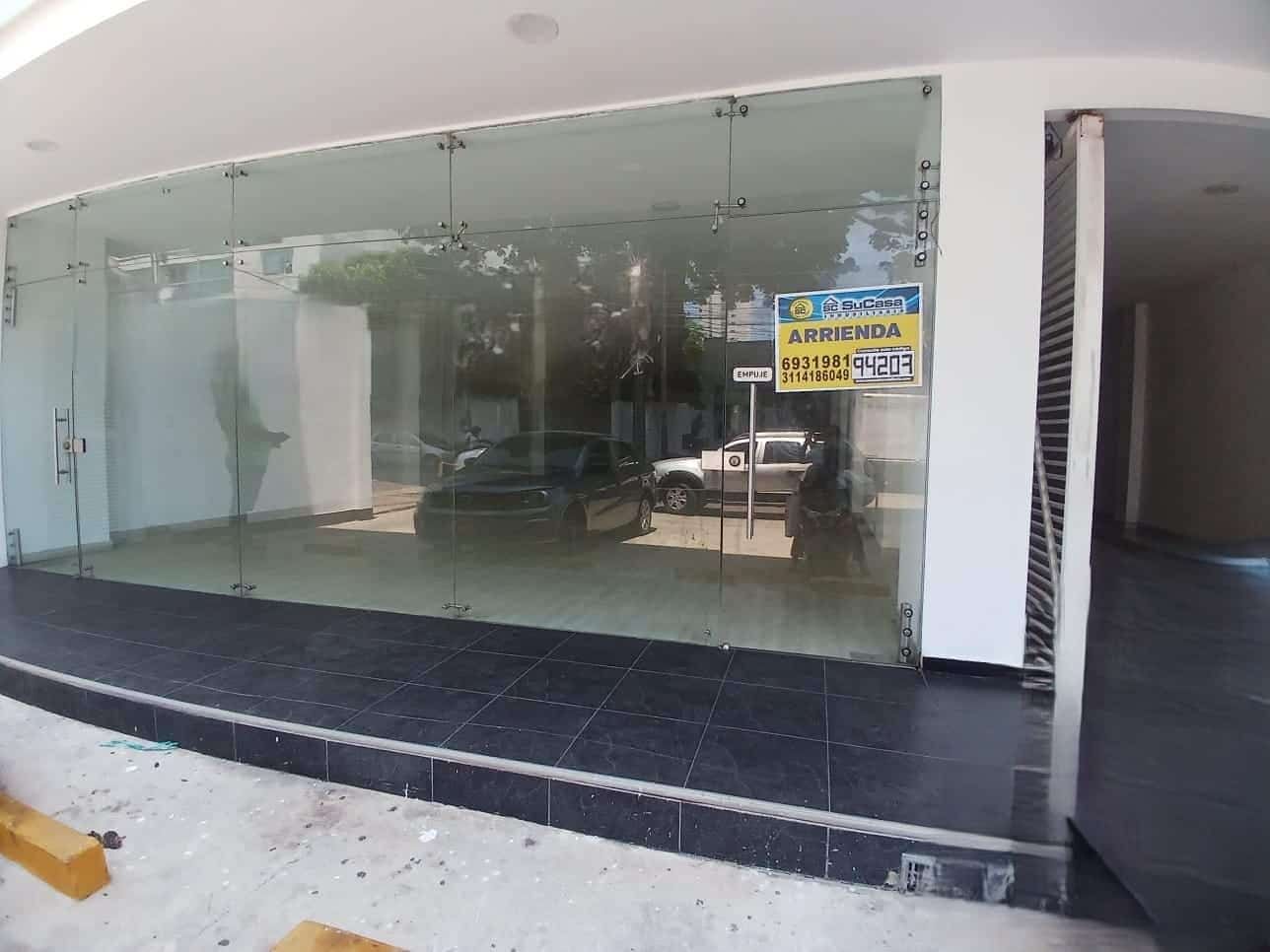 Local en arriendo Bolívar Cartagena Manga 211 m2 Habitaciones 0 Baños 2 Garajes 0 Precio $15966400