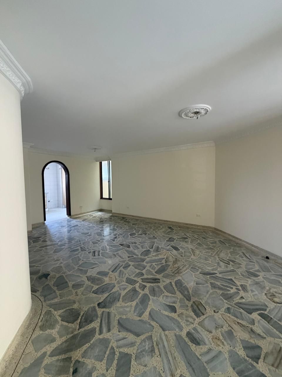 Apartamento en venta Valle Del Cauca Palmira Las Mercedes 110 m2 Habitaciones 4 Baños 3 Garajes 1 Precio $380000000