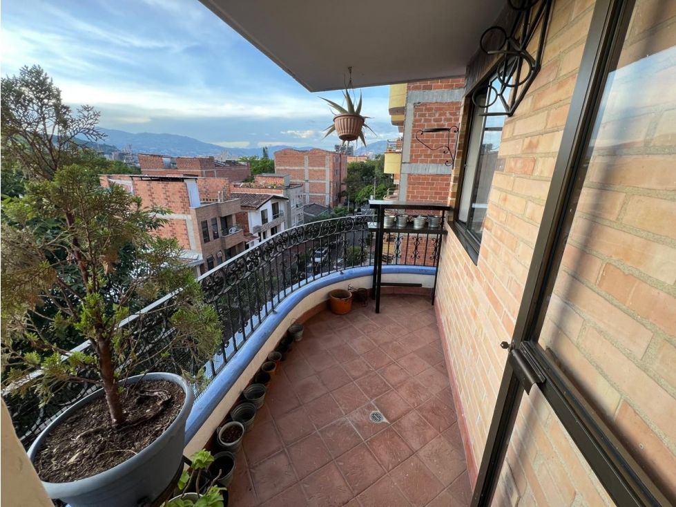 Apartamento en venta Antioquia Envigado El Dorado 102 m2 Habitaciones 3 Baños 3 Garajes 1 Precio $750000000