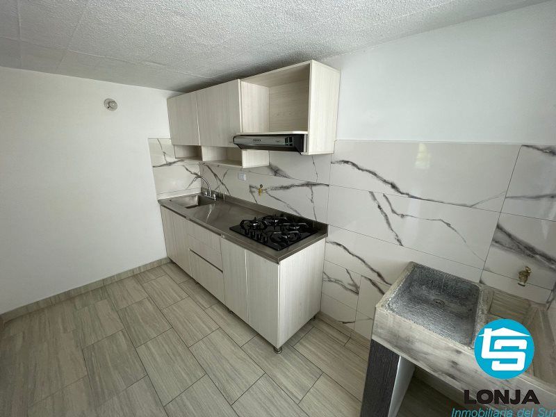 Casa en arriendo Antioquia Itagüí Ditaires 70 m2 Habitaciones 3 Baños 2 Garajes 1 Precio $2300000