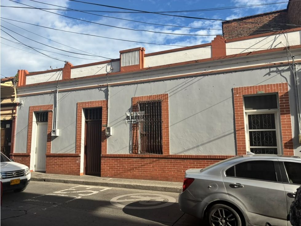 Local en arriendo Valle Del Cauca Palmira Las Mercedes 24 m2 Habitaciones 0 Baños 1 Garajes 0 Precio $750000