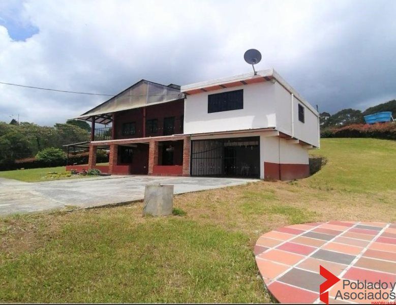 Finca en venta Antioquia San Pedro San Pedro 160 m2 Habitaciones 2 Baños 1 Garajes 2 Precio $600000000