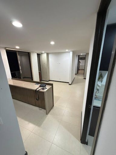 Apartamento en arriendo Antioquia Medellín Altos Del Poblado 80 m2 Habitaciones 3 Baños 2 Garajes 1 Precio $5500000