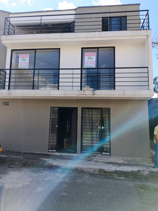 Casa en arriendo Antioquia El Carmen De Viboral El Centro 110 m2 Habitaciones 2 Baños 2 Garajes 0 Precio $1500000