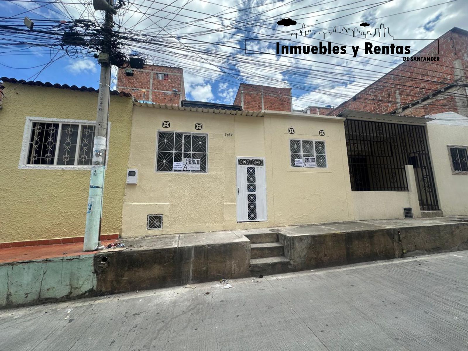 Casa en arriendo Santander Floridablanca Barrion La Cumbre 100 m2 Habitaciones 4 Baños 3 Garajes 0 Precio $1800000