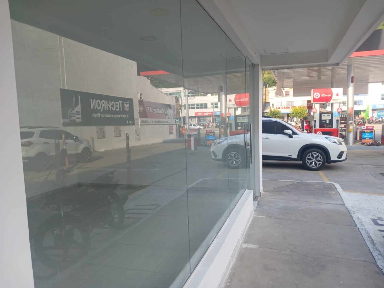Local en arriendo Bolívar Cartagena Pie De Popa Toril 25 m2 Habitaciones 0 Baños 1 Garajes 1 Precio $1500000