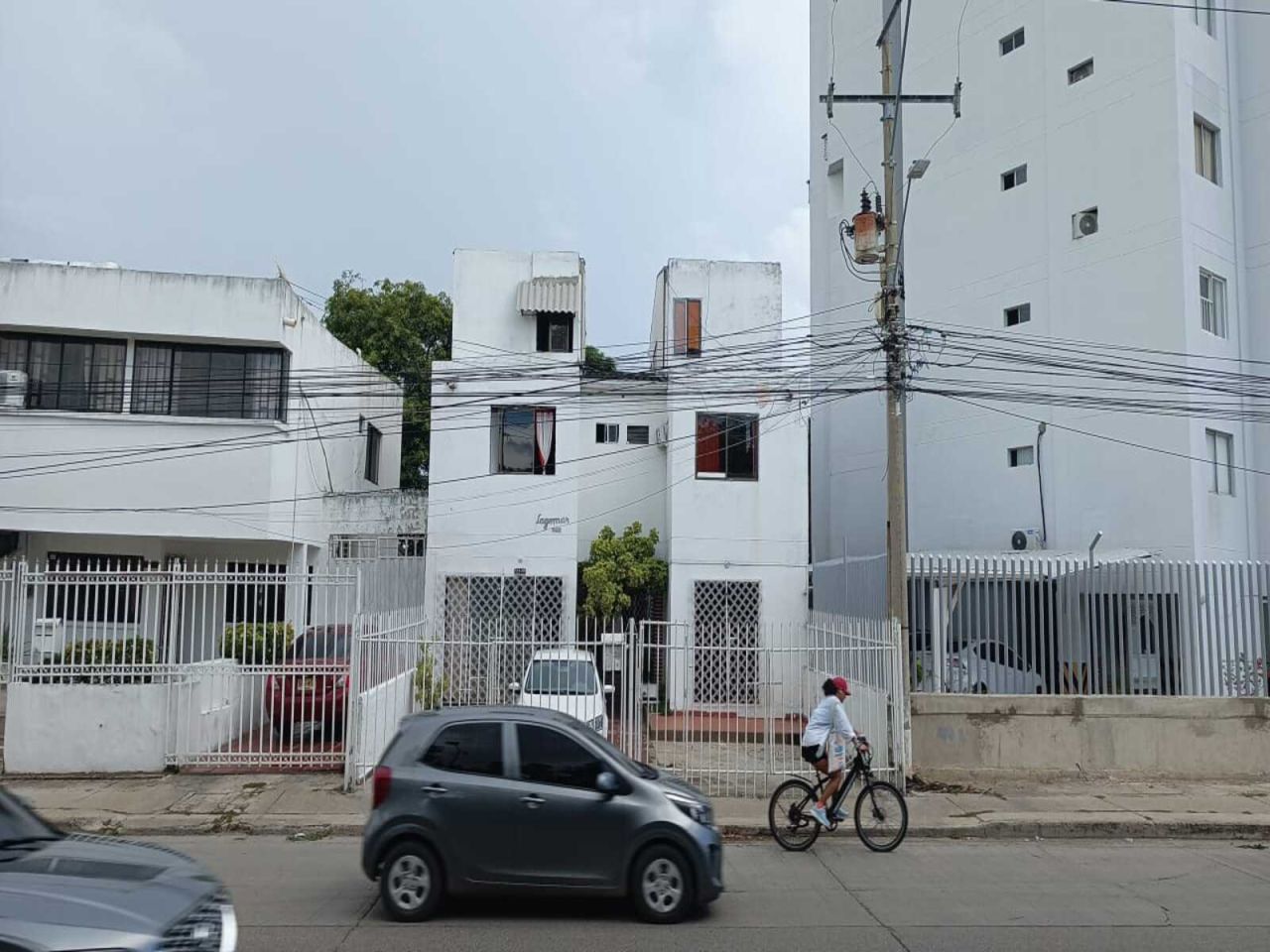 Casa en arriendo Bolívar Cartagena Pie De Popa Toril 96 m2 Habitaciones 3 Baños 2 Garajes 0 Precio $3000000
