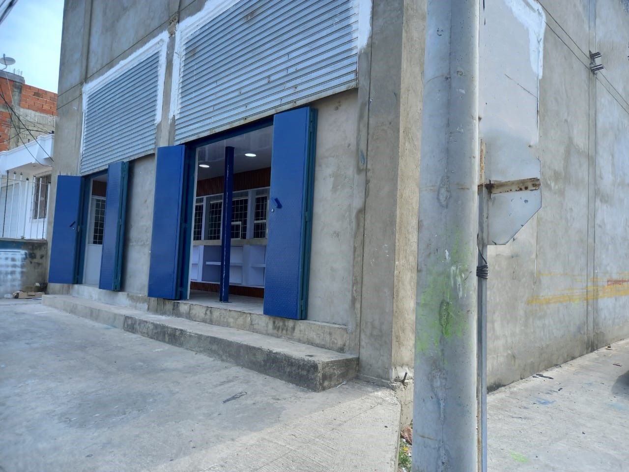 Bodega en venta Bolívar Cartagena Zaragocilla 404 m2 Habitaciones 0 Baños 2 Garajes 3 Precio $780000000