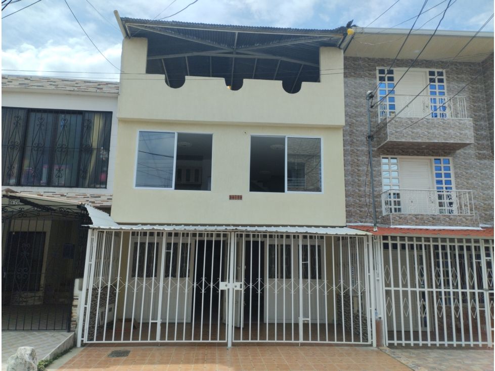 Casa en venta Valle Del Cauca Palmira Br La Perseverancia 315 m2 Habitaciones 3 Baños 3 Garajes 2 Precio $350000000