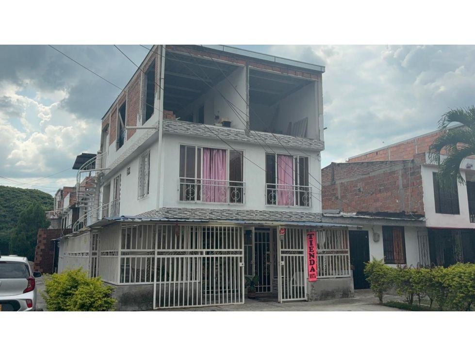 Casa en venta Valle Del Cauca Palmira El Sembrador 180 m2 Habitaciones 5 Baños 2 Garajes 2 Precio $350000000