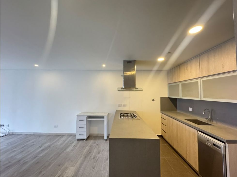 Apartamento en arriendo Antioquia Medellín Altos Del Poblado 86 m2 Habitaciones 2 Baños 2 Garajes 1 Precio $5000000