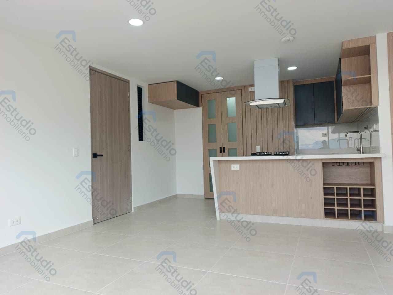 Apartamento en arriendo Antioquia Bello Central 68 m2 Habitaciones 3 Baños 2 Garajes 1 Precio $3000000