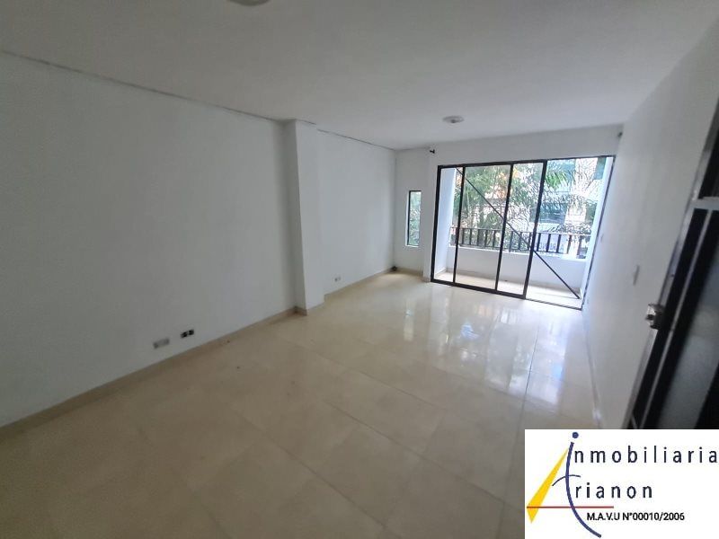 Apartamento en arriendo Antioquia Medellín Los Alpes 60 m2 Habitaciones 2 Baños 2 Garajes 0 Precio $2000000