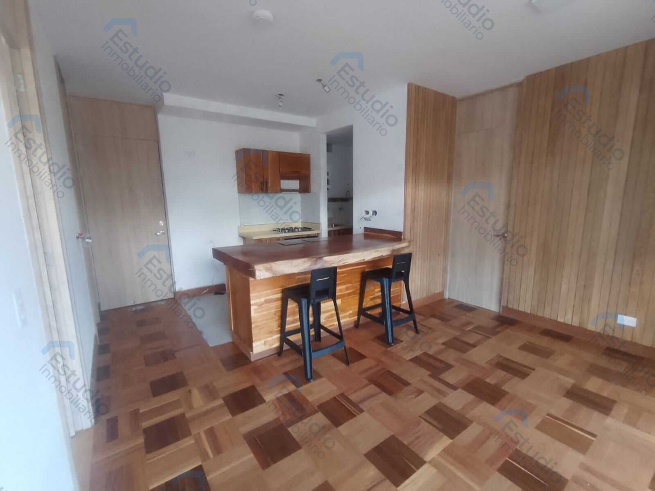 Apartamento en arriendo Antioquia Medellín Altamira 67 m2 Habitaciones 2 Baños 2 Garajes 0 Precio $3000000