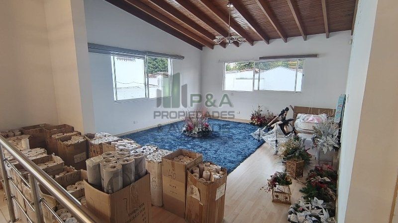 Casa en arriendo Antioquia Medellín Astorga 430 m2 Habitaciones 8 Baños 1 Garajes 5 Precio $22500000