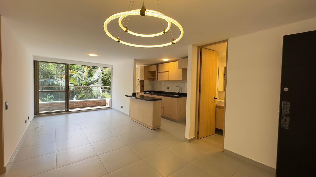 Apartaestudio en arriendo Antioquia Medellín Los Naranjos 63 m2 Habitaciones 1 Baños 2 Garajes 1 Precio $4700000