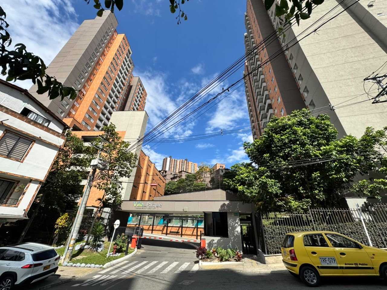Apartamento en arriendo Antioquia Itagüí Vereda El Porvenir 65 m2 Habitaciones 3 Baños 2 Garajes 1 Precio $2700000