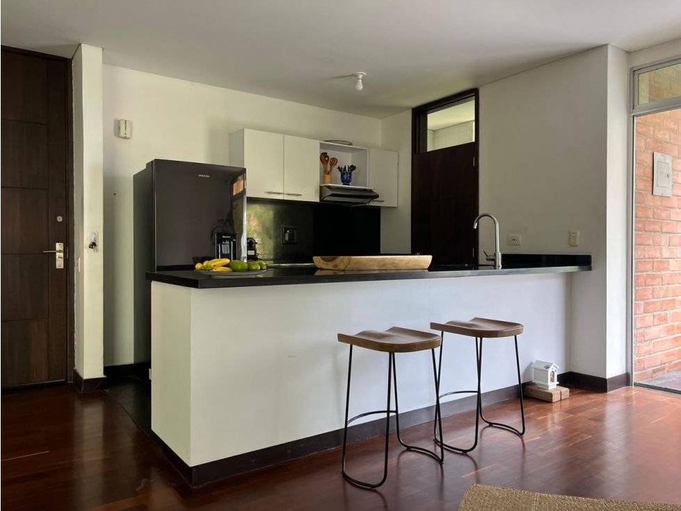 Apartaestudio en arriendo o venta Antioquia Medellín Los Naranjos 66 m2 Habitaciones 1 Baños 2 Garajes 1 Precio venta $720000000 Precio arriendo $4800000