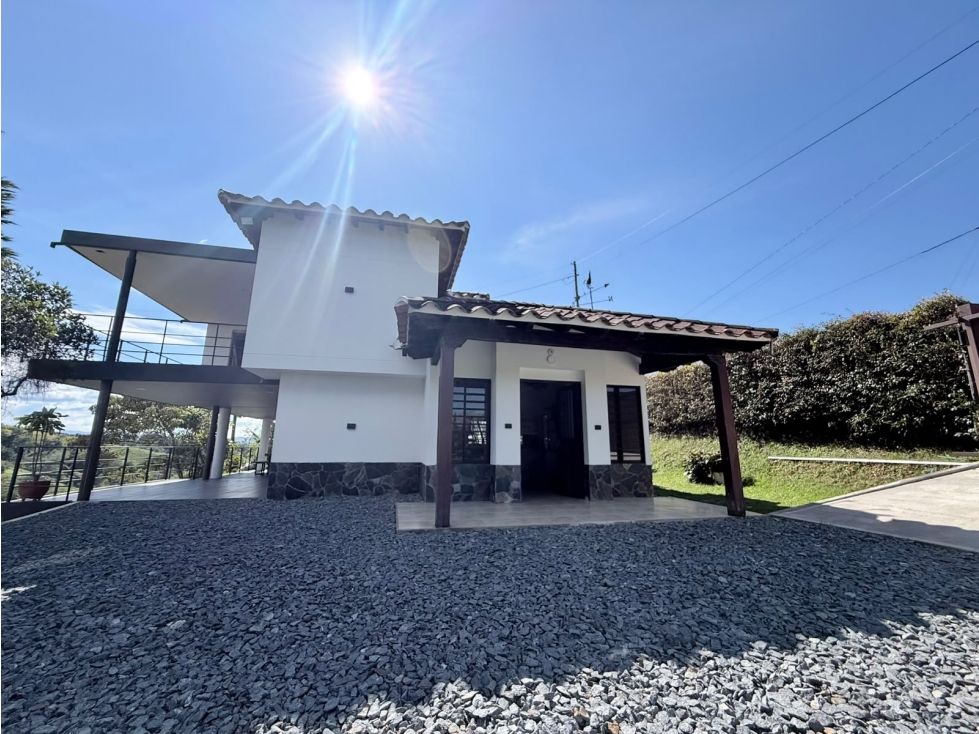 Casa Campestre en arriendo Antioquia Rionegro El Porvenir 150 m2 Habitaciones 5 Baños 3 Garajes 1 Precio $4800000