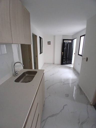 Apartaestudio en arriendo Antioquia Medellín La Esperanza 50 m2 Habitaciones 2 Baños 2 Garajes 0 Precio $1600000