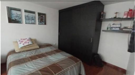 Casa en venta Cundinamarca Bogotá Bavaria 240 m2 Habitaciones 5 Baños 3 Garajes 3 Precio $950000000