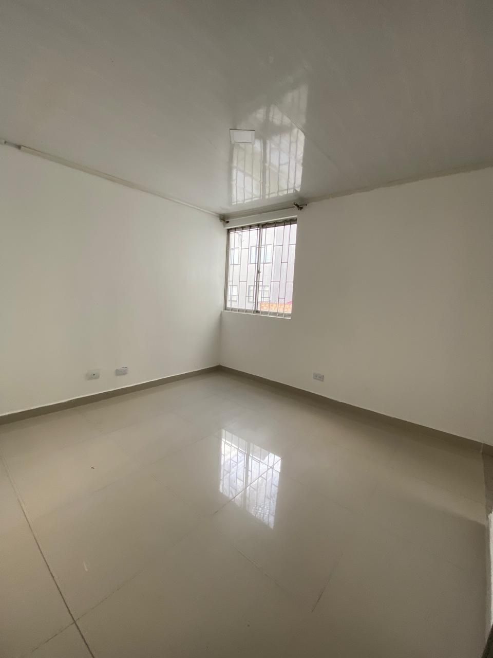 Apartamento en arriendo Cundinamarca Bogotá Ciudad Berna 52 m2 Habitaciones 2 Baños 1 Garajes 0 Precio $1500000