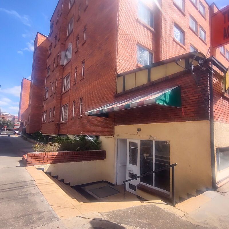 Local en venta Cundinamarca Bogotá La Cabaña 26 m2 Habitaciones 0 Baños 1 Garajes 0 Precio $159000000