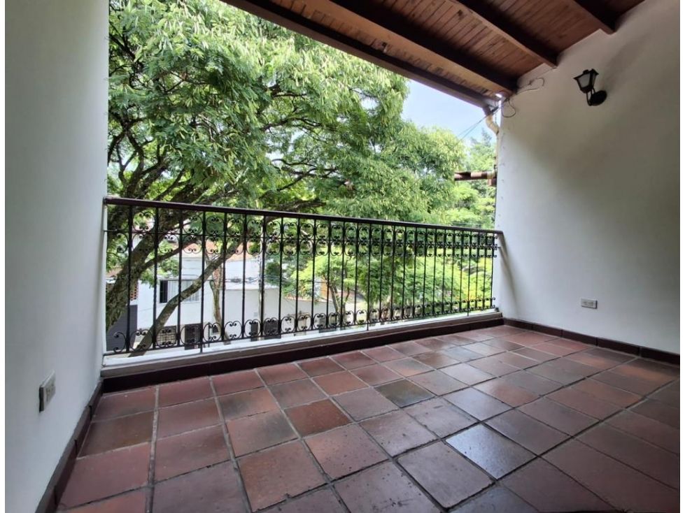 Casa en venta Antioquia Medellín Cristobal 266 m2 Habitaciones 4 Baños 4 Garajes 0 Precio $1100000000