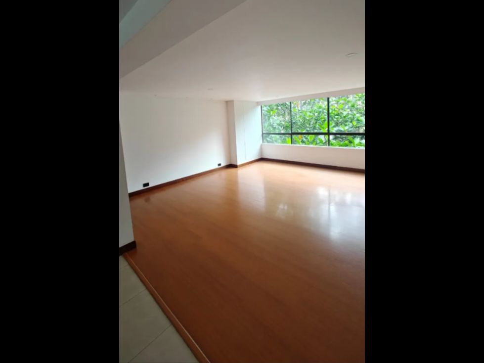 Apartamento en venta Antioquia Medellín Las Lomas No 1 151 m2 Habitaciones 3 Baños 3 Garajes 2 Precio $1010000000