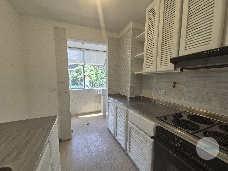 Apartamento en arriendo Antioquia Medellín La Aguacatala 75 m2 Habitaciones 2 Baños 2 Garajes 0 Precio $3500000