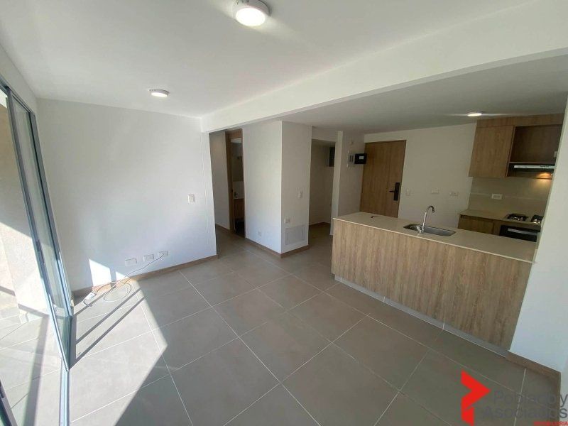 Apartamento en arriendo Antioquia Envigado El Chinguí 65 m2 Habitaciones 3 Baños 2 Garajes 1 Precio $3300000