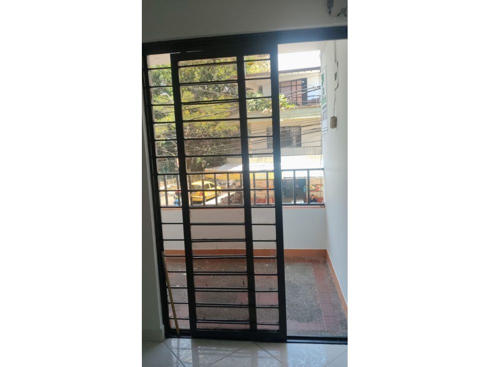 Apartaestudio en arriendo Antioquia Itagüí Santa Maria Et Iii 45 m2 Habitaciones 1 Baños 1 Garajes 0 Precio $1300000