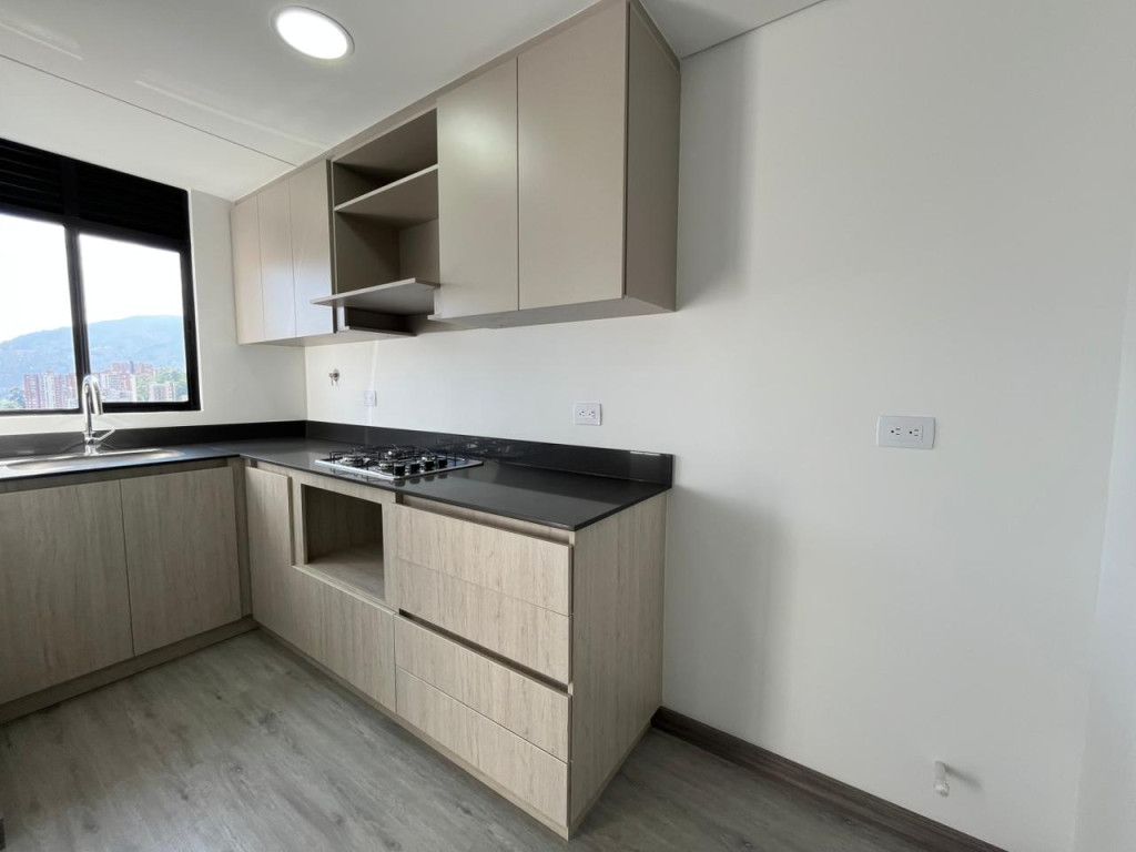 Apartamento en arriendo Antioquia Medellín Asomadera No 2 75 m2 Habitaciones 3 Baños 2 Garajes 1 Precio $4200000