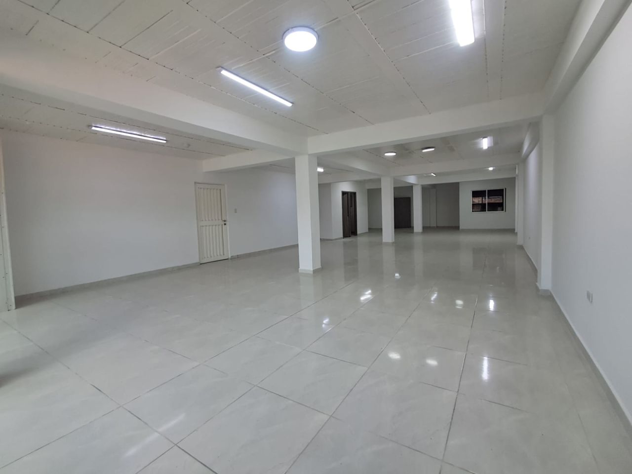 Bodega en arriendo Risaralda Pereira San Jorge 600 m2 Habitaciones 0 Baños 5 Garajes 6 Precio $14000000
